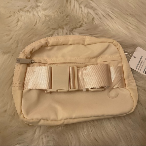 Gaiam Sidekick Waistpack - NWT - Cream - Picture 9 of 12